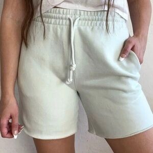 ARITZIA TNA Cozy Fleece 5" Sweatshorts Women's Size XS